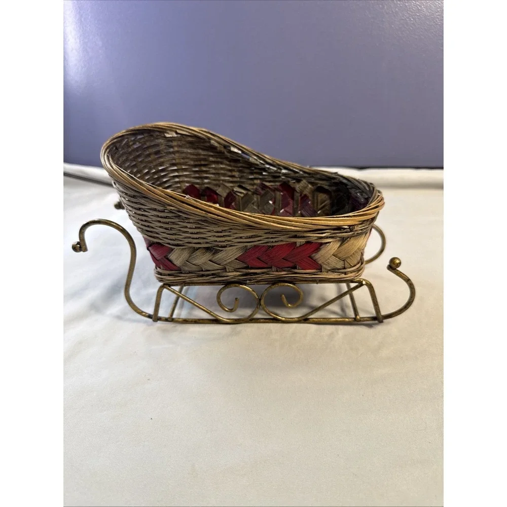Vintage Christmas Wicker Sleigh Basket with Gold-Tone Metal Runners